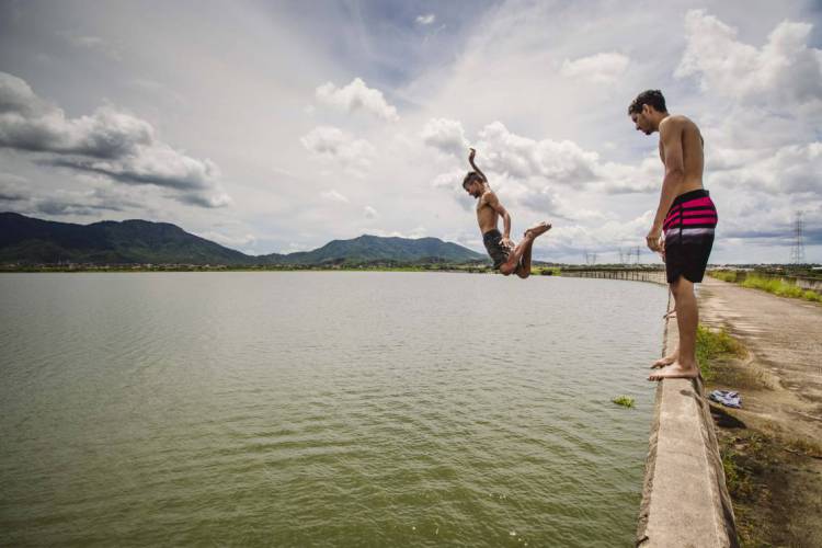 Ceará firma parceria com entidades francesas no projeto “Sertões”, para o uso sustentável de recursos hídricos, diz o jornal O Povo