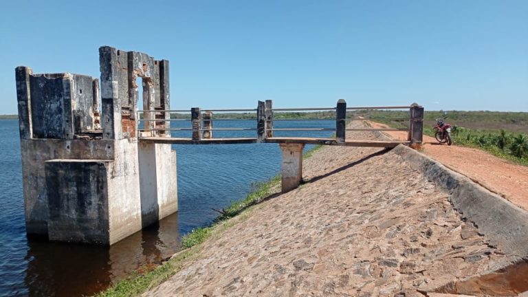 Comitê do Baixo Jaguaribe e Comissão Gestora discutem operação do Açude Santo Antônio de Russas